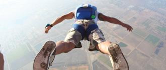 Skok spadochronowy: jak to się dzieje?