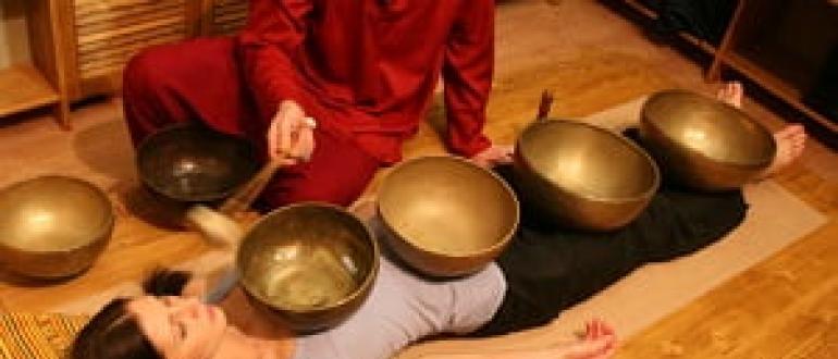 Entrenamiento de masaje tibetano kunye